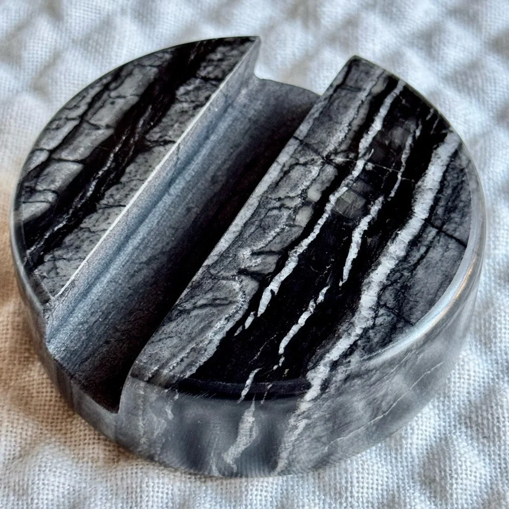 New Natural Gray Black Jasper Quartz Stone Cell Phone Free-Standing Holder Stand
